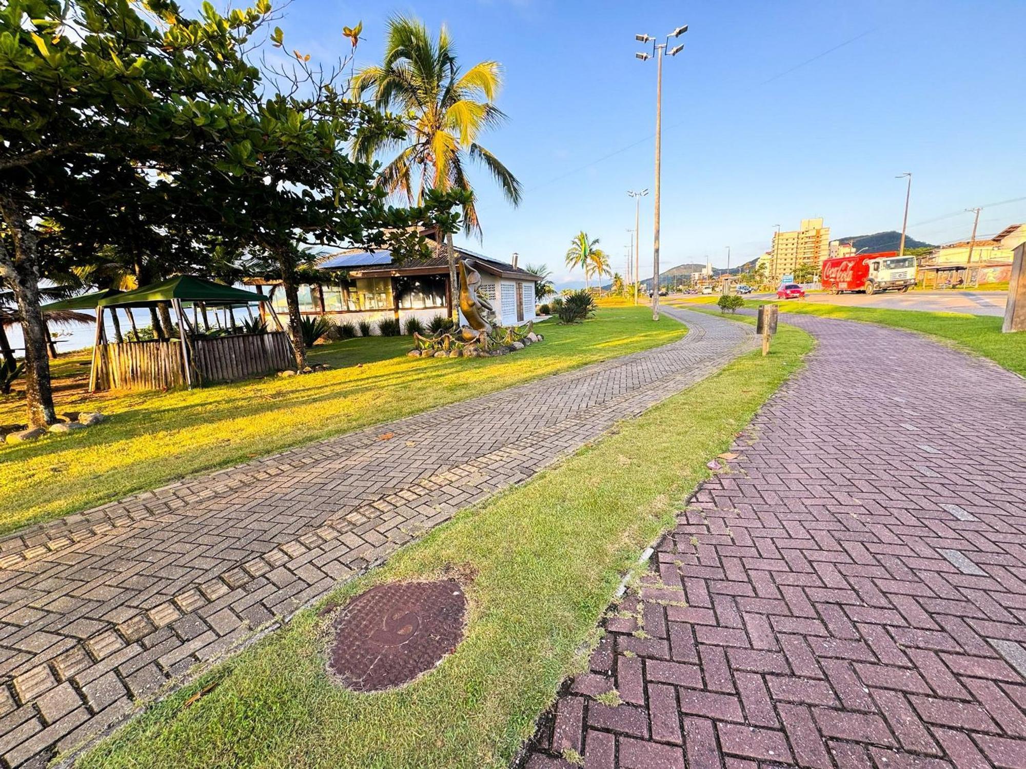 Praia/Piscina Com Hidro /Pebolim/Sinuca E Wi-Fi Caraguatatuba Esterno foto